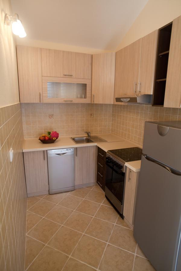 Apartments Bella Vista Херцег-Нови Экстерьер фото