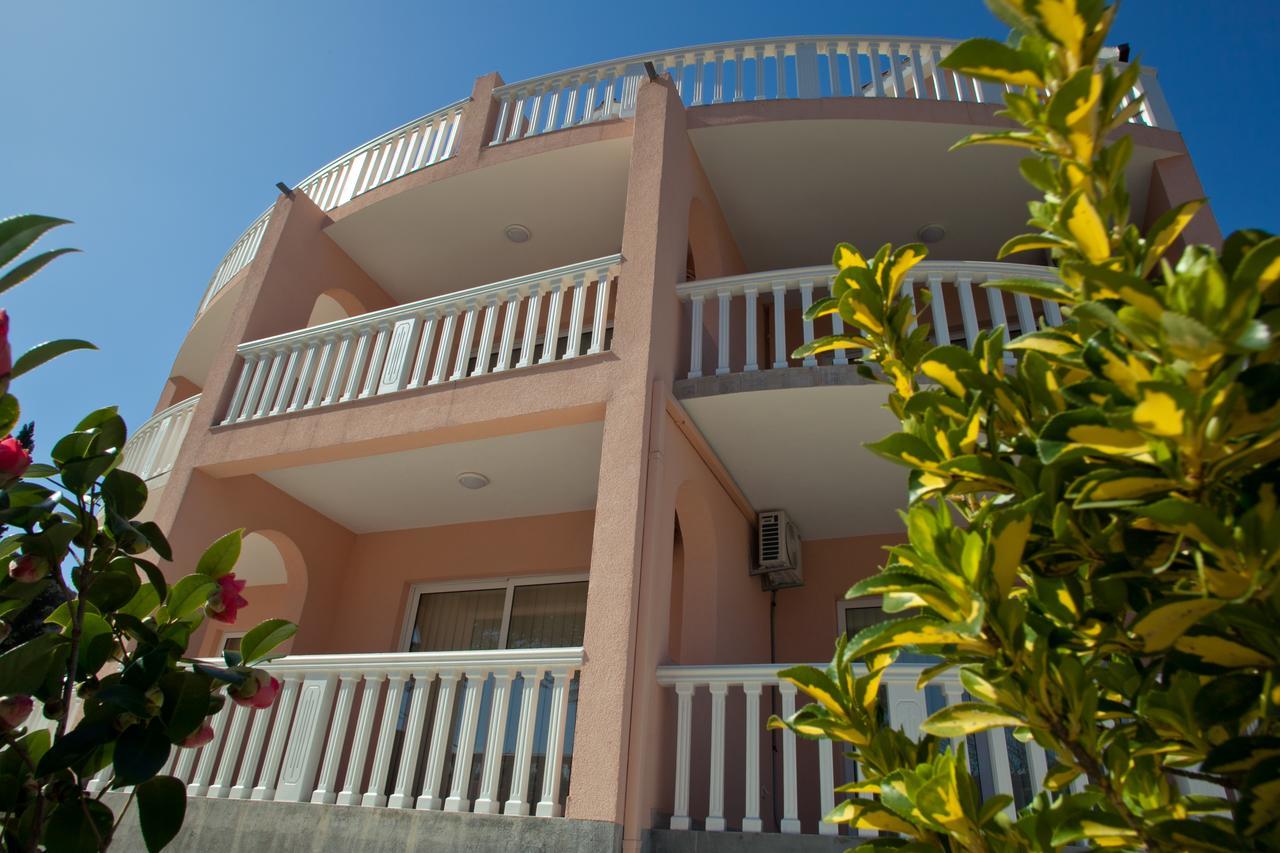 Apartments Bella Vista Херцег-Нови Экстерьер фото